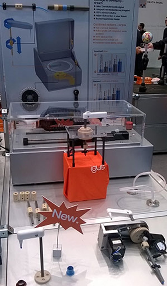 Hub-/Schwenkeinheit im Einsatz